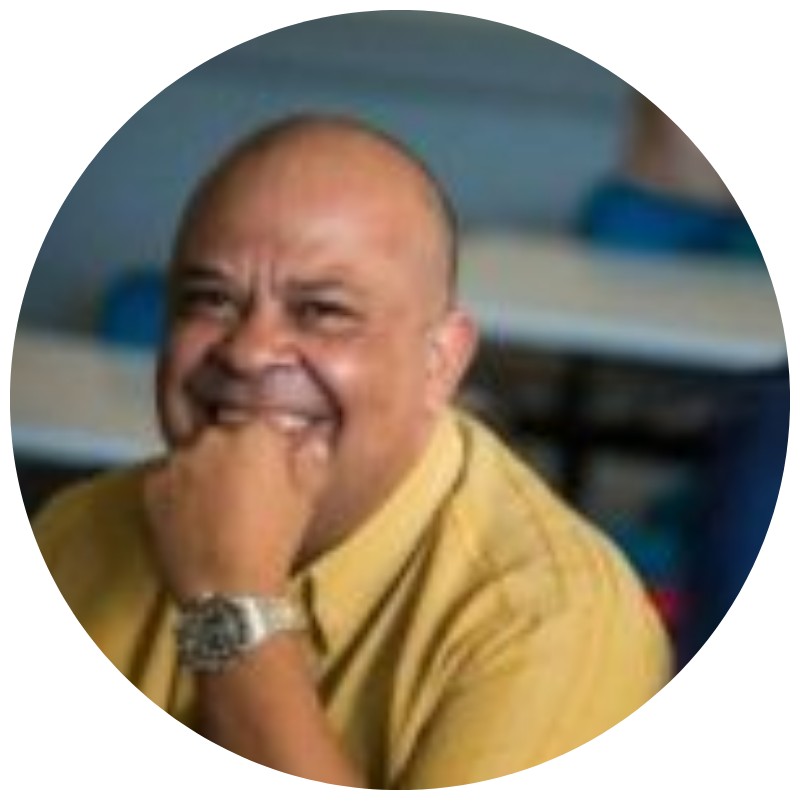 Renato Henriques <br> UFRGS